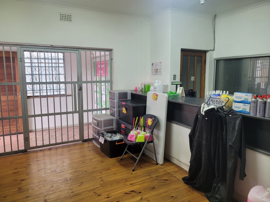 Commercial Property for Sale in Beaconvale Western Cape